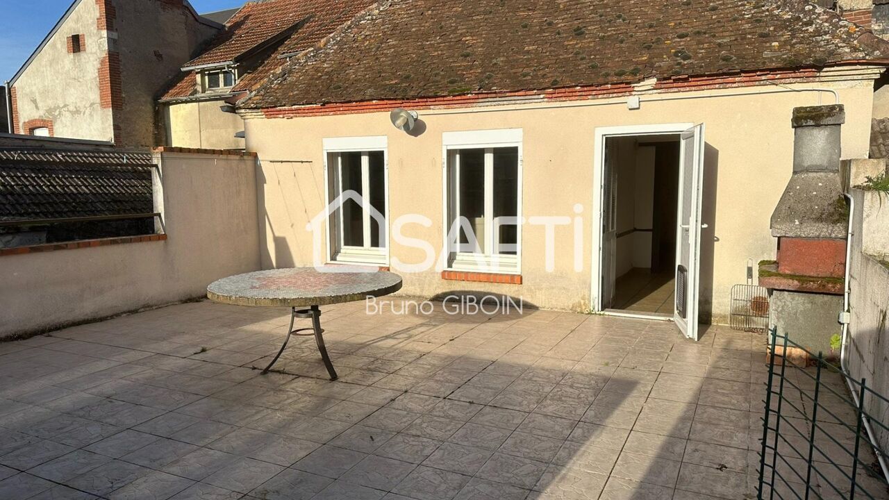 immeuble  pièces 320 m2 à vendre à Gien (45500)