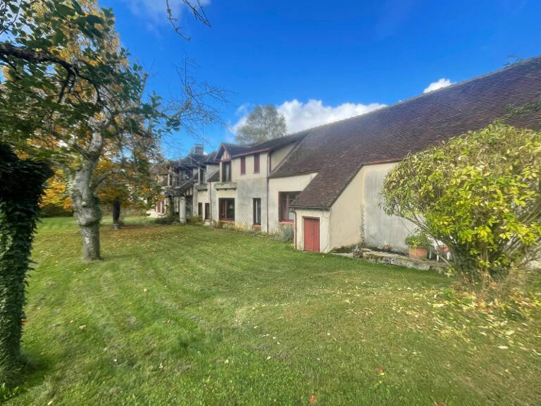 GRANDE PROPRIETE AVEC DEPENDANCES, 7720M2 TERRAIN — photo 1