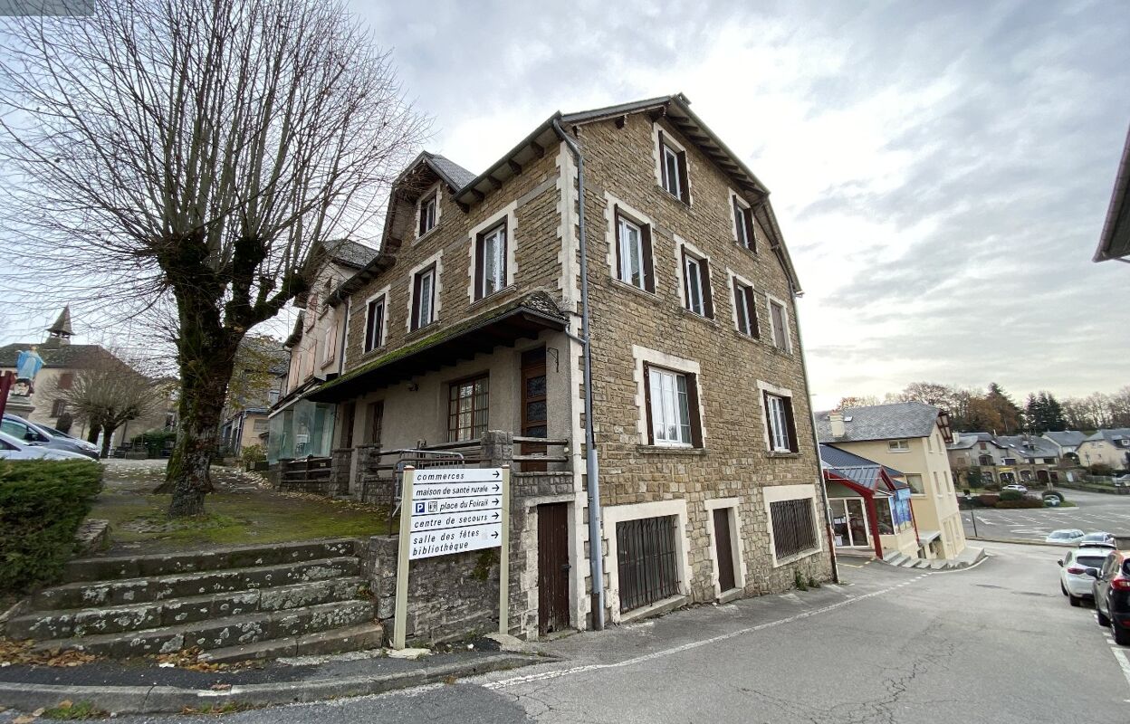 maison 7 pièces 211 m2 à vendre à Salles-Curan (12410)