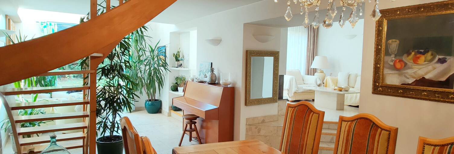 Maison 6 Pièces 164 m² à vendre à Baume-les-Dames (25110)