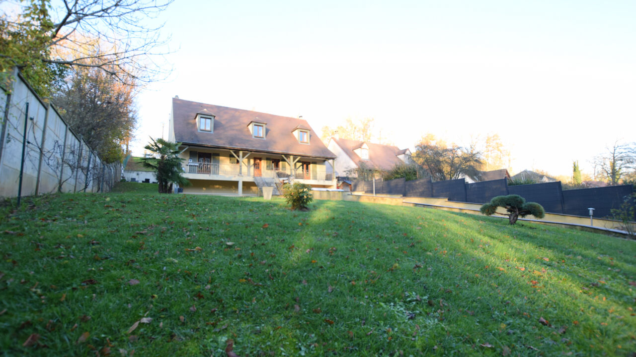 maison 5 pièces 230 m2 à vendre à Rambouillet (78120)