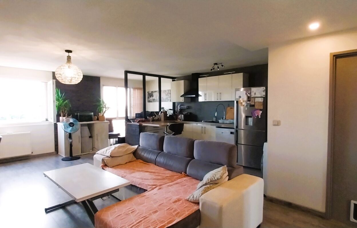 appartement 4 pièces 82 m2 à vendre à Mainvilliers (28300)