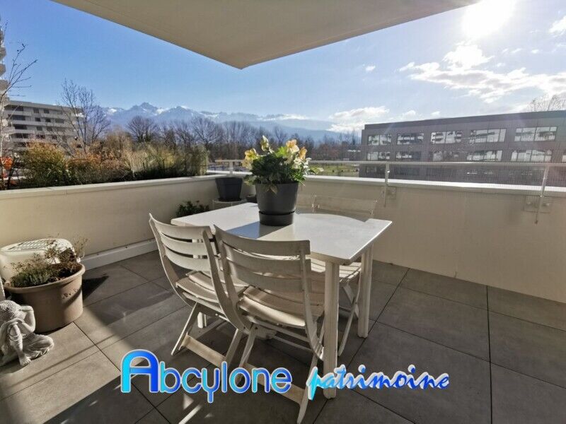 Appartement 3 pièces  à vendre Meylan 38240