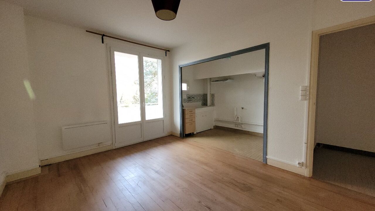 appartement 2 pièces 40 m2 à louer à Foix (09000)