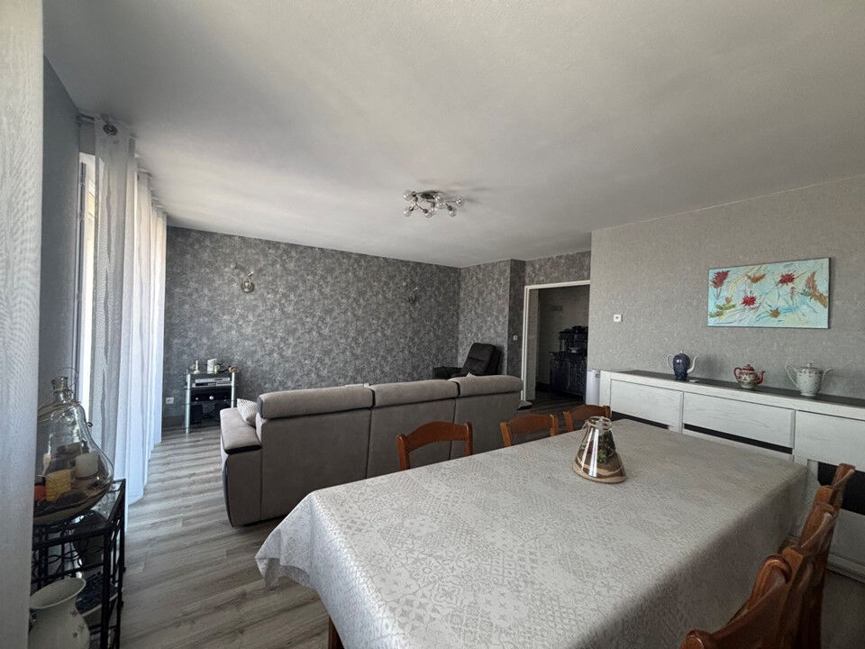 Photo Appartement  f4 roche la moliere image 2/4
