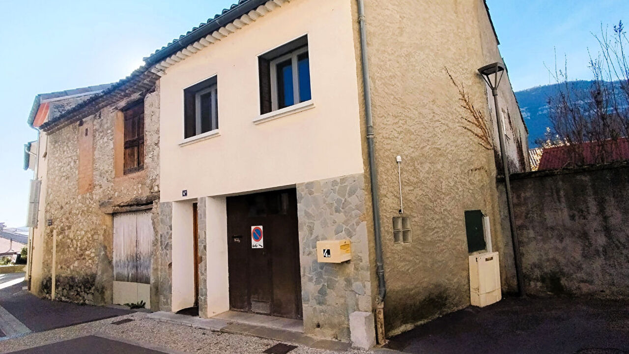 maison 6 pièces 88 m2 à vendre à Laragne-Montéglin (05300)