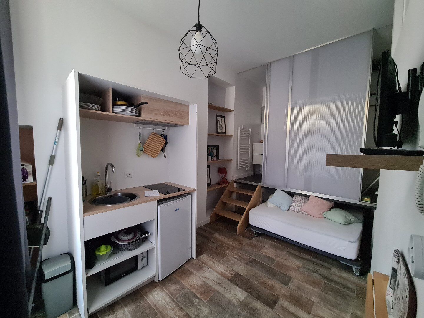 Appartement 1 pièces  à louer Rochelle (La) 17000