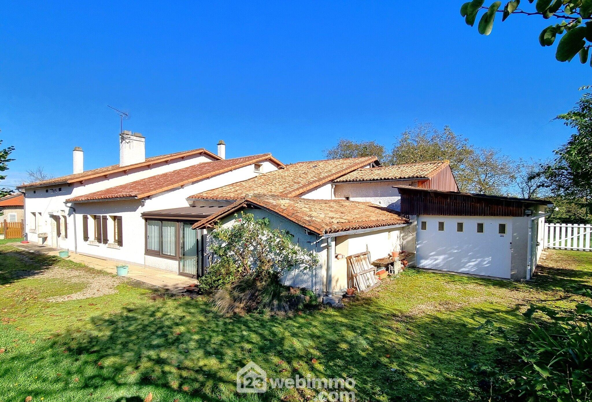 Longère - 160m² - Pamproux