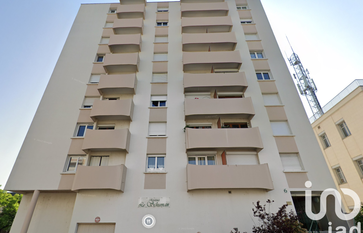 appartement 3 pièces 63 m2 à vendre à Châtellerault (86100)