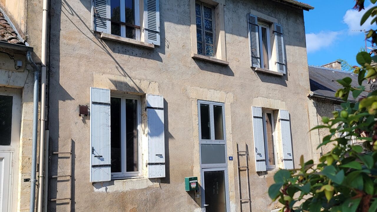 immeuble  pièces 213 m2 à vendre à Le Bugue (24260)