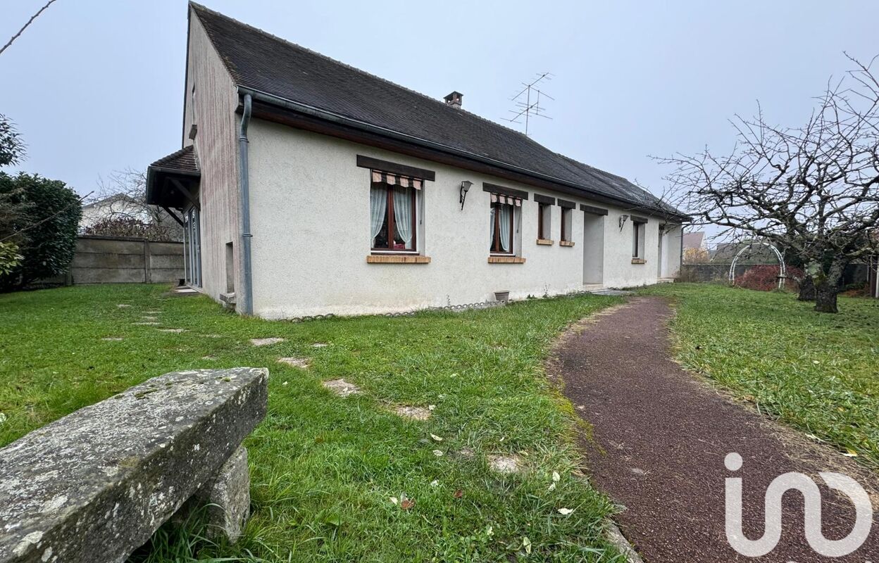 maison 6 pièces 132 m2 à vendre à Moret-Loing-Et-Orvanne (77250)