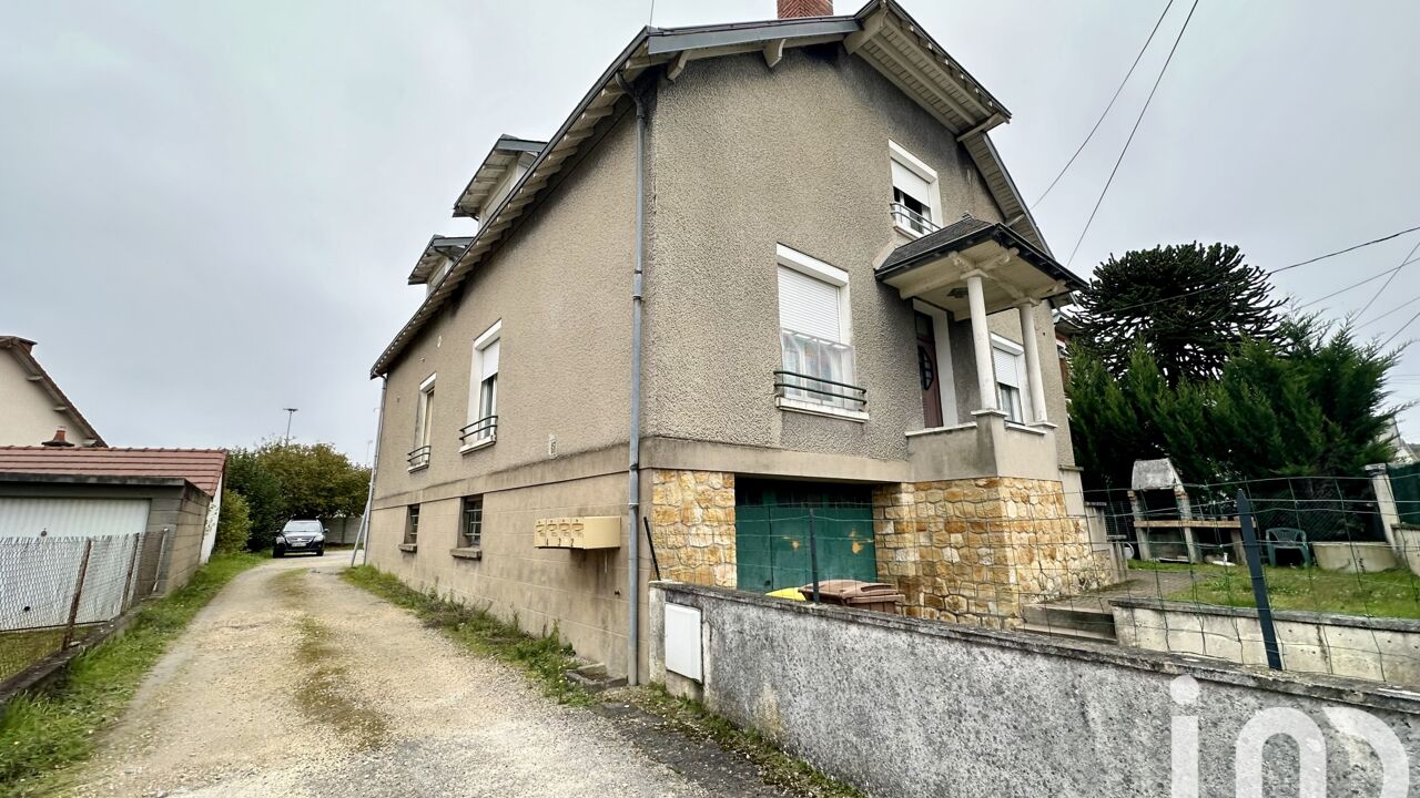 immeuble  pièces 224 m2 à vendre à Vierzon (18100)