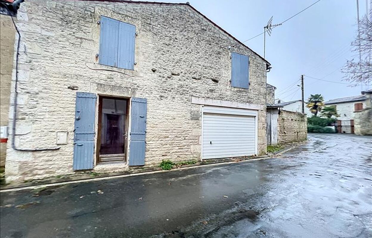 maison 3 pièces 63 m2 à vendre à Mauzé-sur-le-Mignon (79210)