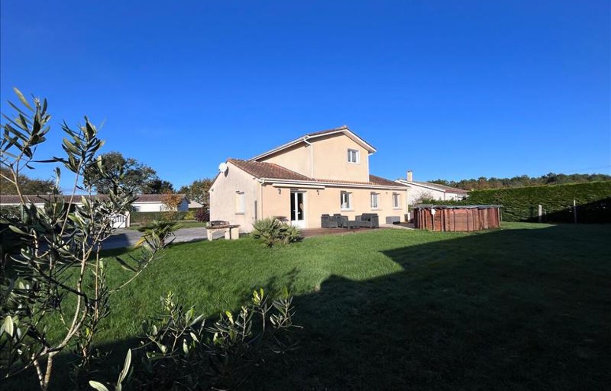 maison 5 pièces 115 m2 à vendre à Hourtin (33990)