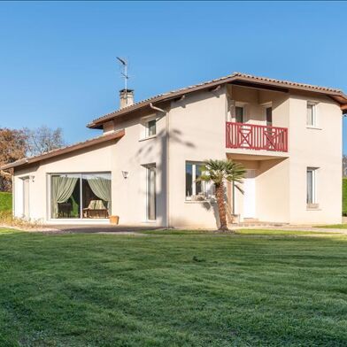 Maison 6 pièces 299900 €
