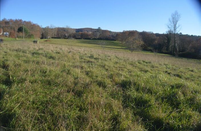 Terrain à bâtir de 0 pièces principales — photo 2