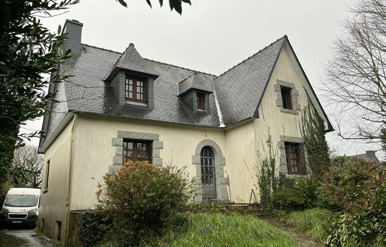 maison 4 pièces 126 m2 à vendre à Plonévez-du-Faou (29530)