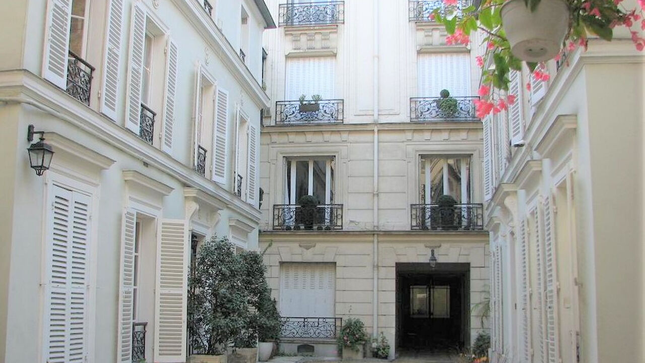 appartement 2 pièces 45 m2 à louer à Paris 8 (75008)