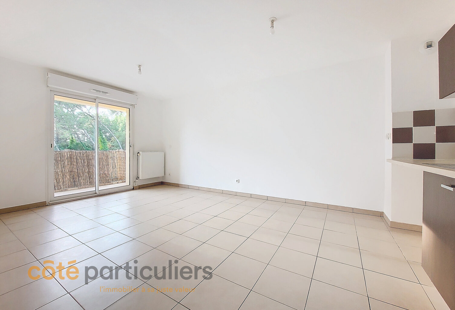 Appartement au 3ème et dernier étage 40.05m2 + parking — photo 1