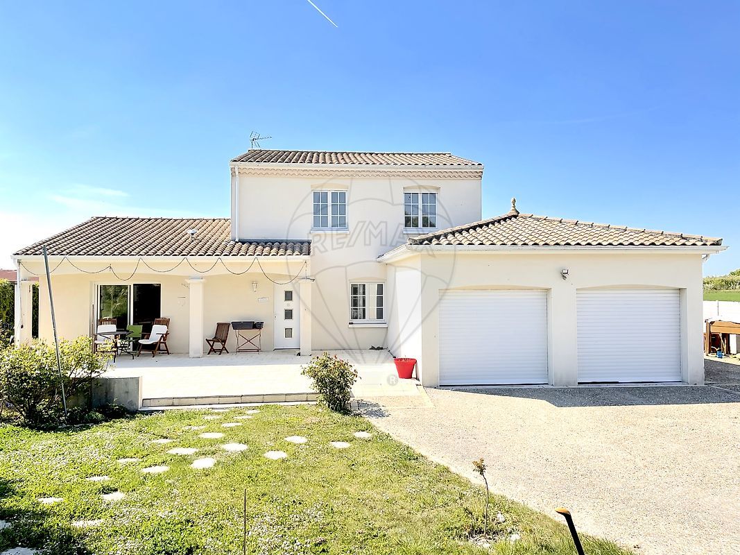 Villa / Maison  T5 à vendre Saint-Georges-de-Didonne 17110