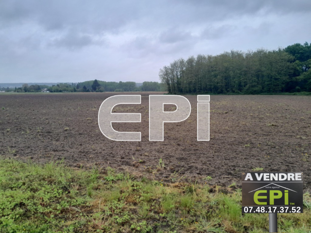ref9101. Terrains agricoles et divers loués à un agriculteur d — photo du bien