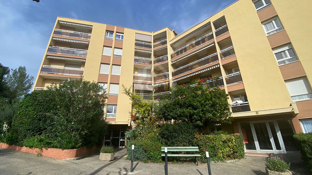 appartement 3 pièces 68 m2 à louer à Nîmes (30000)