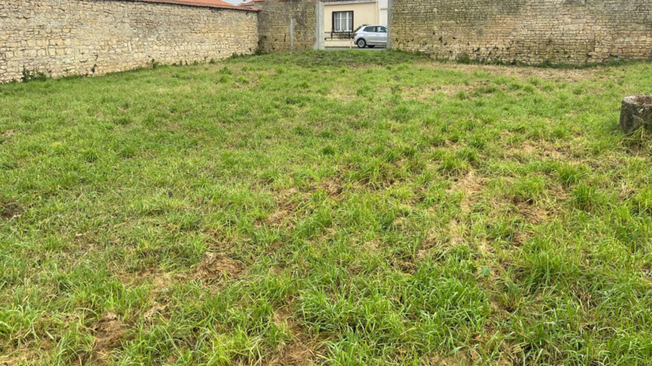 terrain  pièces 559 m2 à vendre à Luçon (85400)