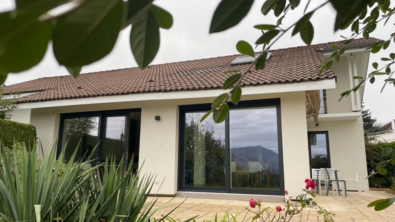 maison 6 pièces 131 m2 à louer à Annecy-le-Vieux (74940)