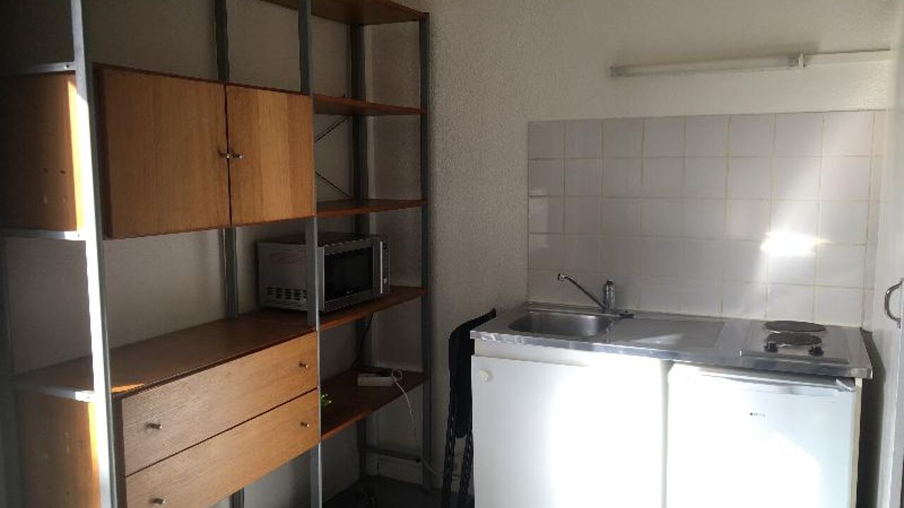 appartement 1 pièces 16 m2 à louer à Bordeaux (33800)