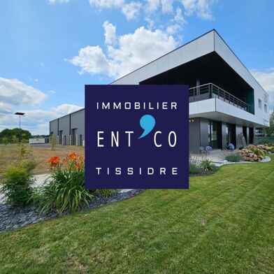 Local industriel  345000 €