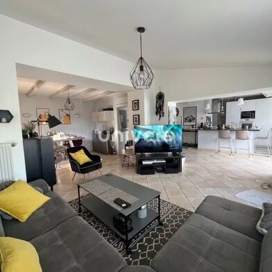 Maison 5 pièces 370000 €