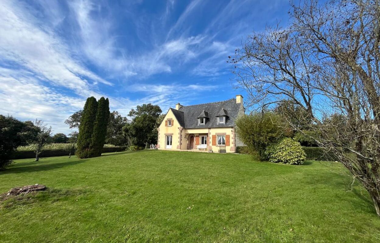 maison 6 pièces 153 m2 à vendre à Cléden-Poher (29270)