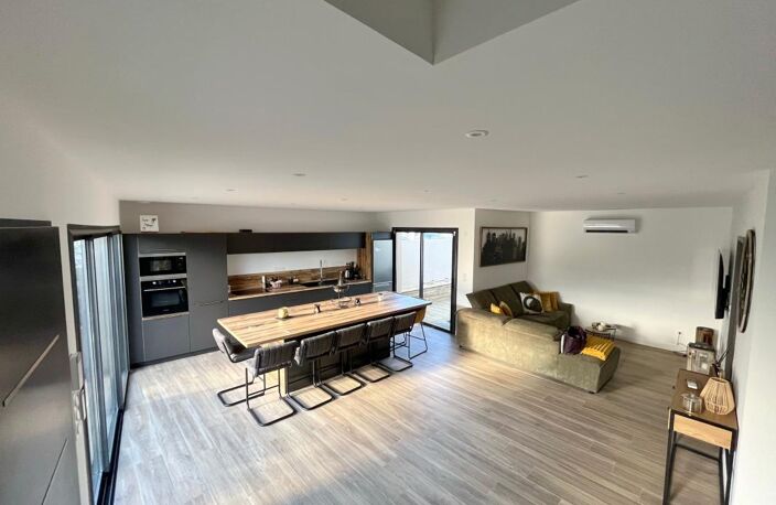Villa neuve T5 proche plage avec piscine — photo 4