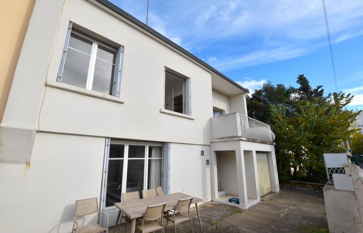 maison 5 pièces 122 m2 à vendre à Montpellier (34070)