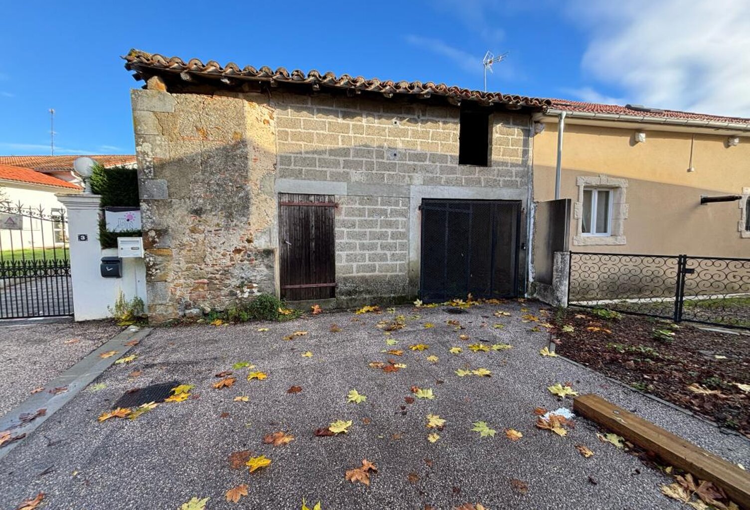 Maison À Vendre — photo 1