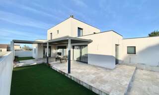 Maison 6 Pièces 183 m² à vendre à Beauvoisin (30640)