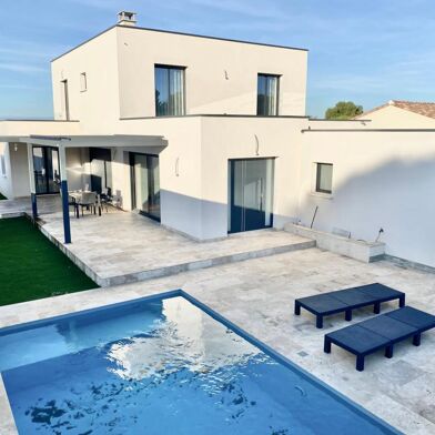 Maison 6 pièces 499000 €