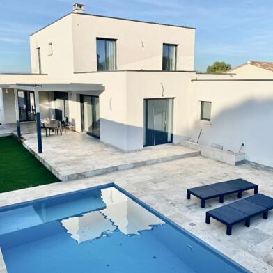 Maison 6 pièces 499000 €