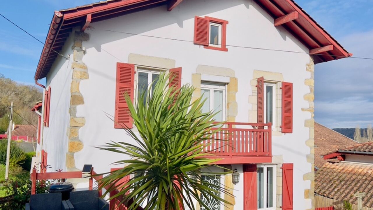 maison 5 pièces 202 m2 à vendre à Ustaritz (64480)