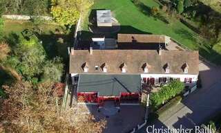 Maison 11 Pièces 270 m² à vendre à Montaigu-le-Blin (03150)