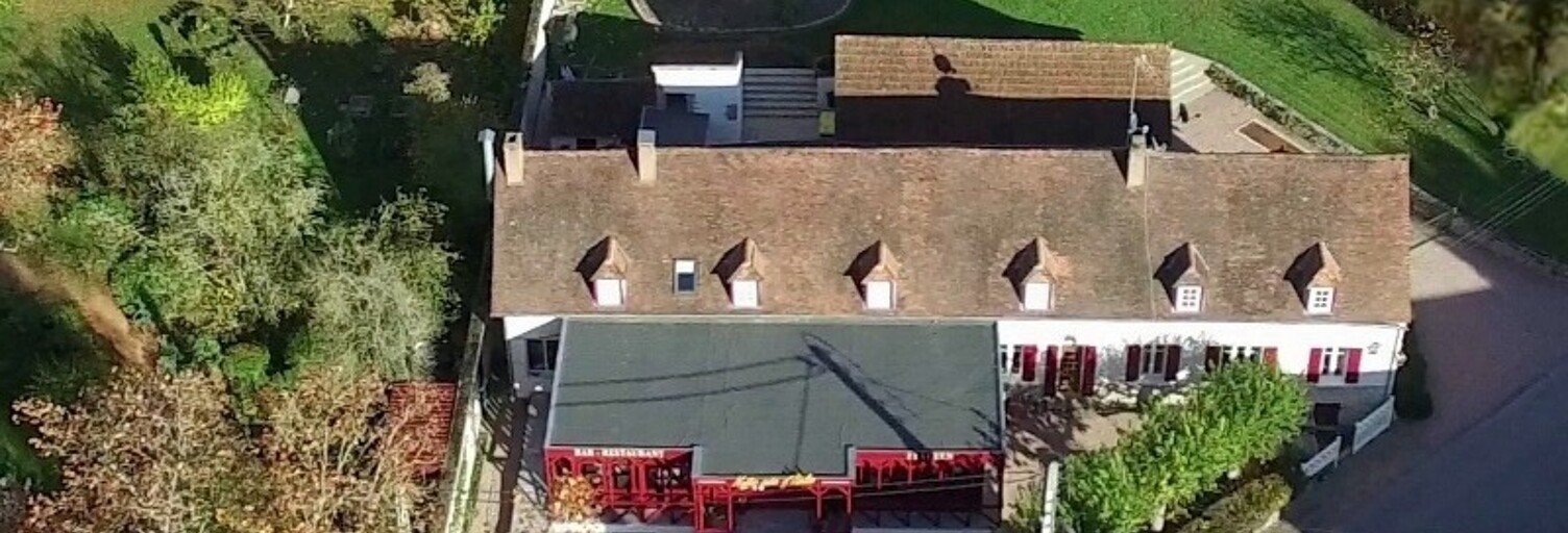 Maison 11 Pièces 270 m² à vendre à Montaigu-le-Blin (03150)