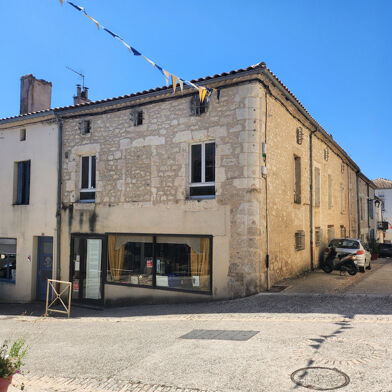 Maison 10 pièces 395 m²