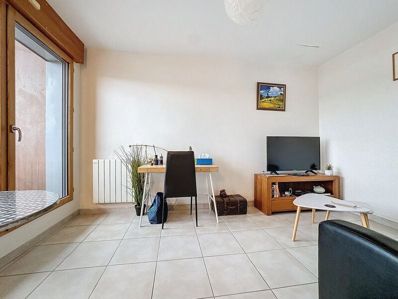 Appartement 2 pièces  à vendre Prévessin-Moëns 01280