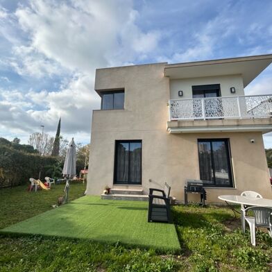 Maison 7 pièces 151 m²