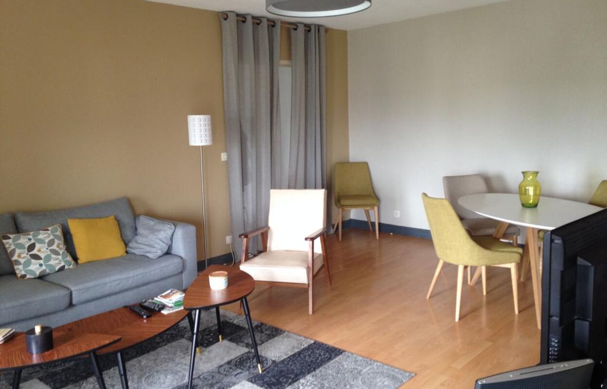 appartement 3 pièces 78 m2 à louer à Bordeaux (33000)