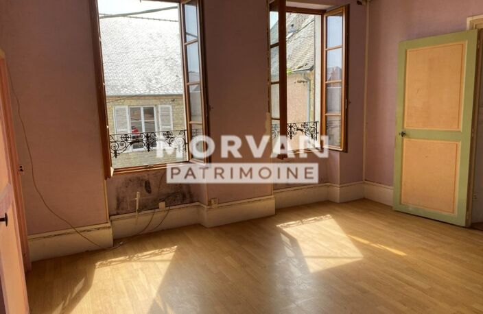 MAISON DE VILLAGE COEUR NIVERNAIS - 4 PIECES - 90 M2 - COUR - 30 000 € — photo 2