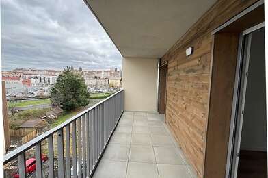 Appartement 3 pièces 900 €