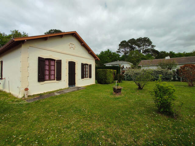 Maison 4 pièces 82 m² à Audenge — photo du bien