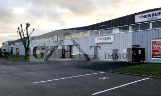 Local industriel  887 m² à louer à Massy (91300)
