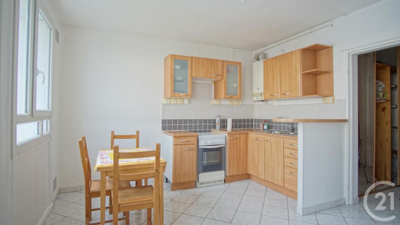 appartement 2 pièces 32 m2 à vendre à Créteil (94000)